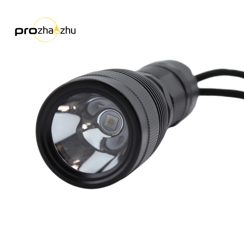 DL-B03 2000 Lumen Rechargeable Li-ion LED Diving Torch Flashlight